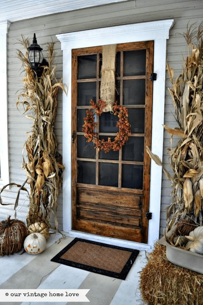 AUTUMN CORN FARMHOUSE PORCH DOOR DECOR IDEAS