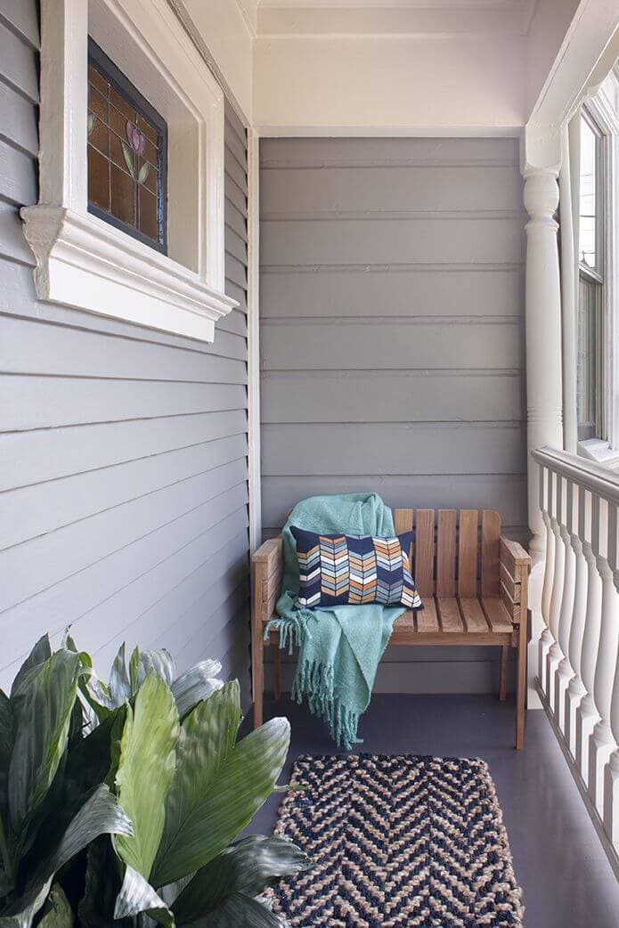 SIMPLE SMALL FRONT PORCH SEATING DESIGN IDEAS