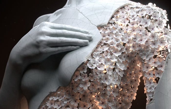 Digital Sculptures of Female Forms Rendered in Flowers by Jean-Michel Bihorel - @Colossal 1 Digital Sculptures of Female Forms Rendered in Flowers by Jean-Michel Bihorel - @Colossal Artes & contextos Jean Michel Bihorel