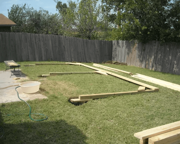 STEP 5 BUILD A PATIO COVER LEVELING THE POSTS