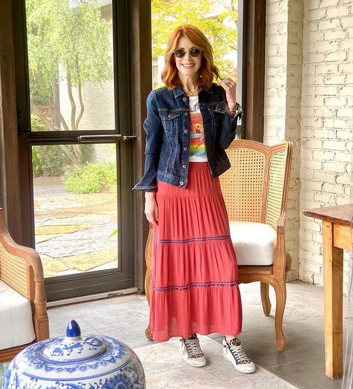 Cathy in denim jacket, skirt and sneakers | 40plusstyle.com