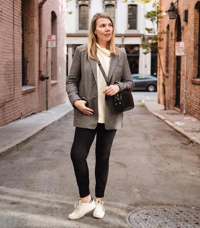 The Ultimate Guide To Creating A Capsule Wardrobe That Works For You | 40plusstyle.com