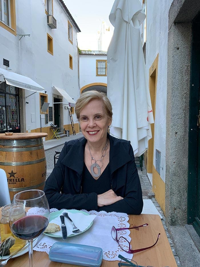 Cenas en Évora, Portugal | 40plusstyle.com
