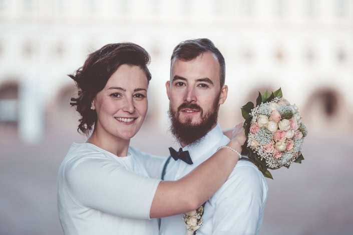 Brautpaarportrait in Gotha ein klassisches Brautpaarpotrtrait fotografiert am Schloß Friedenstein in Gotha in Thüringen Kamera: Sony A7rIII Sigma Art 105mm
