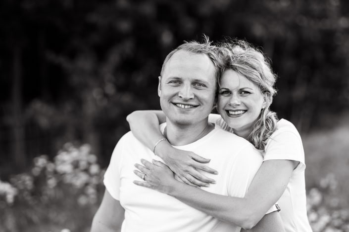 Paarbild in Schwarz weiss Paarbild in Schwarz weiss Canon EOSR & RF 85mm f/1.2L USM