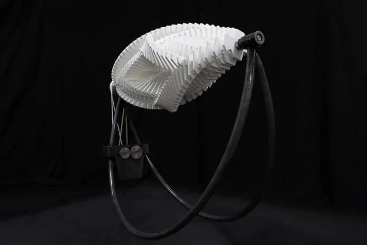 Asinas II: A Dizzying New Kinetic Sculpture by Jennifer Townley 1 A Dizzying New Kinetic Sculpture by Jennifer Townley