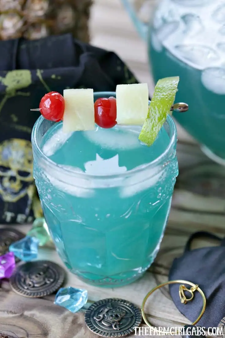 Celebrate summer and Captain Jack Sparrow with this refreshing Disney-Inspired Wrecked Pirate Cocktail!