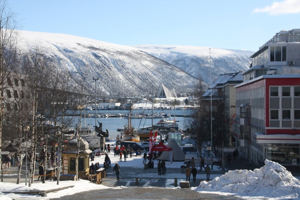 Tromsø – mehr als “nur” Nordlichter Tromsø – mehr als “nur” Nordlichter
