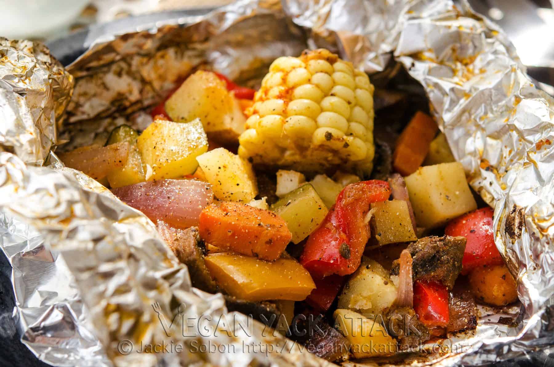 This BBQ Party Pack is a wonderful and easy way to get tasty veggies at your next Summer gathering! Delicious, healthy and great for a quick meal.