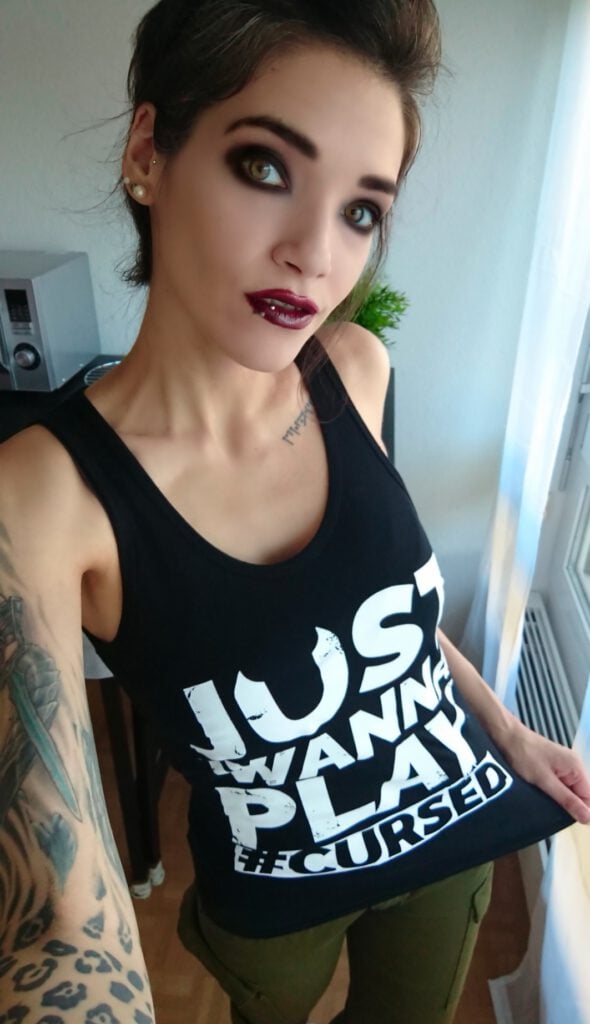 Freyja Luna - Just Wanna Play Tank Top