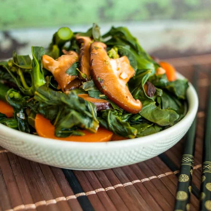 This Malaysian Kailan Stirfry is a delicious and healthy side that it super-easy to make! Recipe by Stephanie of Trans-planted.