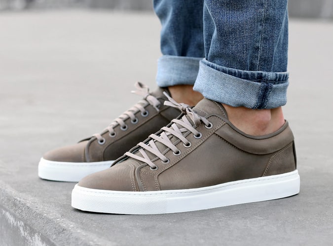 zara minimalist trainers