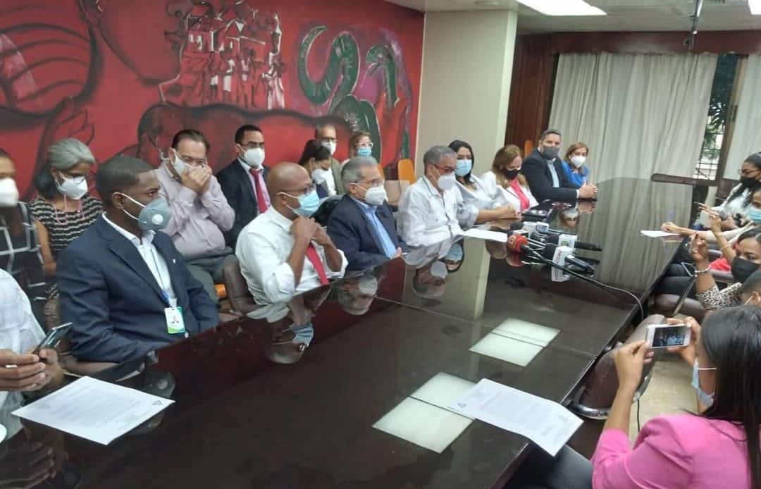 Colegio Médico prolonga huelga a ARS hasta el 6 de junio