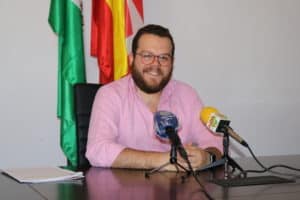 Más de 200 loreños han presentado su solicitud para el Plan de Urgencia Municipal en la primera semana de inscripción 1 Rafael Navarro