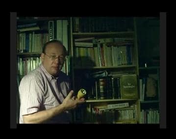 Didier Pénissard en démonstration de la technique subconsciente de la lampe de poche.