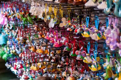 Christmas Shops in Walt Disney World | Adventures in Familyhood