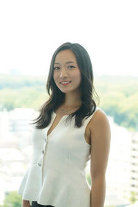 Hinako Shiba