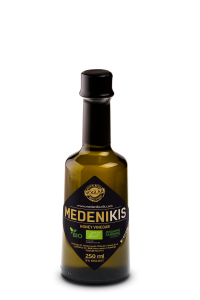 medeni kis
