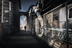 Tillmann Konrad, Un moment sur le pont de Manhattan