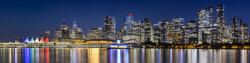Melanie Viola, Superbe panorama nocturne depuis Vancouver