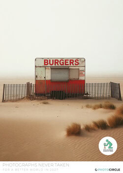 Photographs Never Taken – Kalender 2027 mit KI generierten surrealen Kunstwerken von David Foster Nass