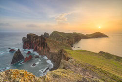 Michael Valjak, Madeira - Ponta de São Lourenço bei Sonnenaufgang - Portugal, Europe)