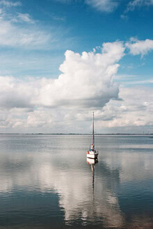 Manuela Deigert, The boat in the clouds