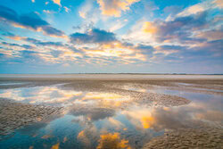 Martin Wasilewski, Sonnenaufgang an der Nordsee - Deutschland, Europa)