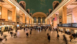 Wandbild von Achim Thomae: Grand Central Station in geschäftiger Atmosphäre