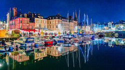 Fotokunst von J. Daniel Hunger: malerische Hafenansicht von Honfleur in der Normandie.
