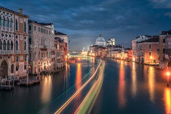 Wall art by Achim Thomae: Venice at blue hour with calm canal reflections
