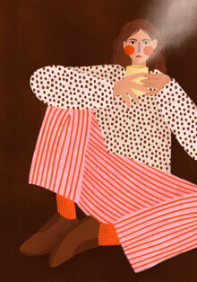 Illustration einer Frau mit Teetasse, gemütliche Atmosphäre in sanften Farben.