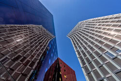 Achim Thomae, Die Tanzenden Türme Hamburg