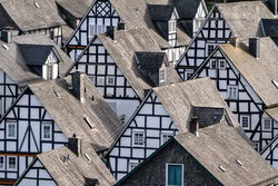 Photo art by Achim Thomae: charming half-timbered houses in the town of Freudenberg