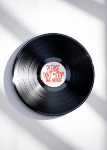 Illustration by Daniel Leo: music quote in vibrant colors and playful style