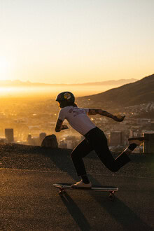 Lina Jakobi, Longboarder in Capetown