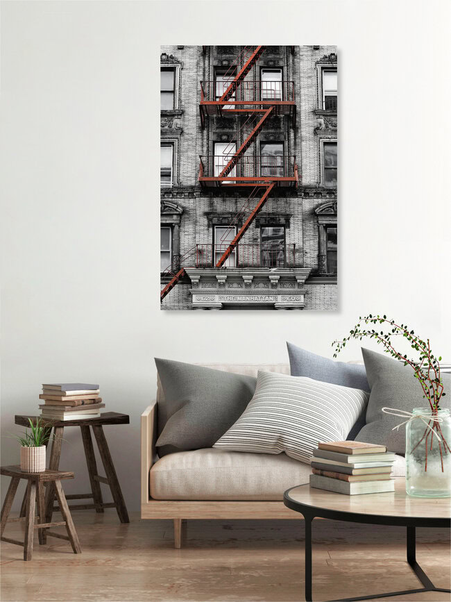 Escalera de incendios roja, Manhattan, Estados Unidos – Arte mural de Franzel Drepper como póster o impresión sobre vidrio acrílico