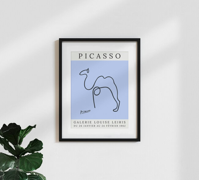 «Camello Picasso – violeta» – Arte mural de Art Classics en formato póster o impresión sobre vidrio acrílico