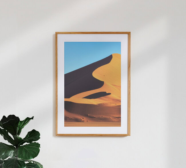 Namibia Sossusvlei Licht und Schatten, Namibia – arte mural de Jean Claude Castor como póster o impresión en vidrio acrílico