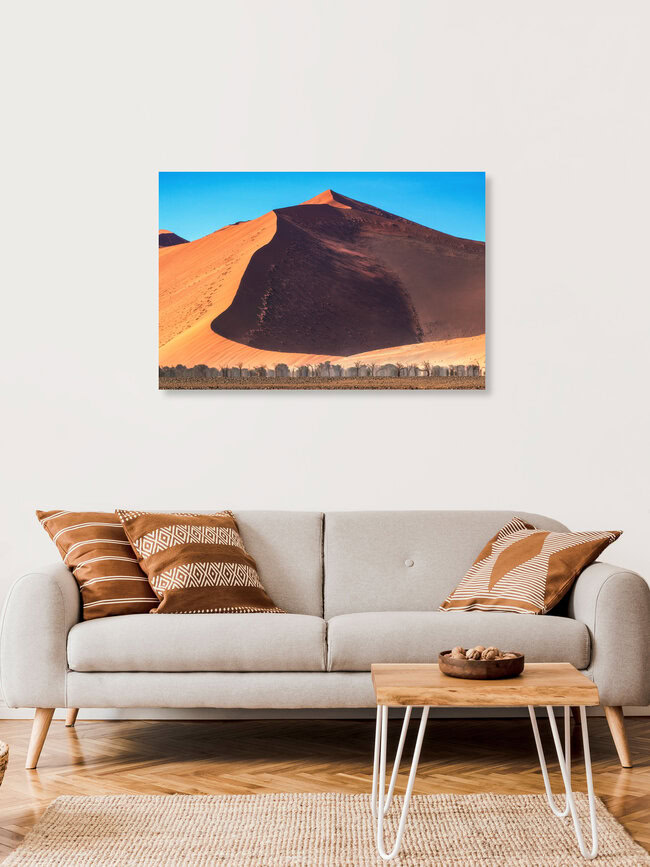 Dune de Namibie à Sossusvlei, Namibie – œuvre d'art de Jean Claude Castor, affiche ou impression sur verre acrylique