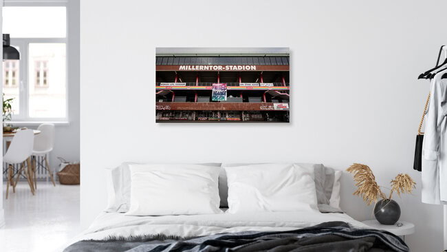 Tu ne marcheras jamais seul, Allemagne – Art mural de Dennis Wehrmann en affiche ou en verre acrylique