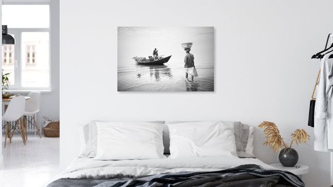 Koopman koopt verse vis, Kuakata, Bangladesh, Bangladesh – wandkunst van Jakob Berr als poster of acrylglasprint