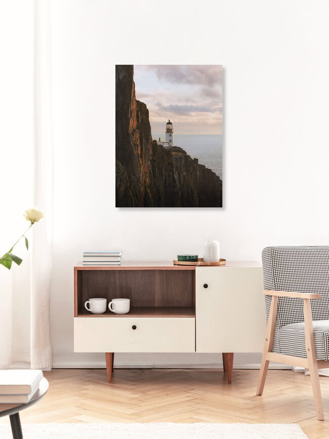 Neist Point Leuchtturm, Schottland, Großbritannien – Fotokunst von Reiner Hofer als Poster oder Acrylglasbild