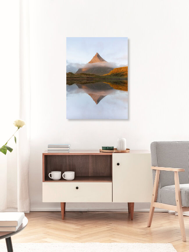 Volandstind, Norwegen, Norwegen – Fotokunst von Reiner Hofer als Poster oder Acrylglasbild