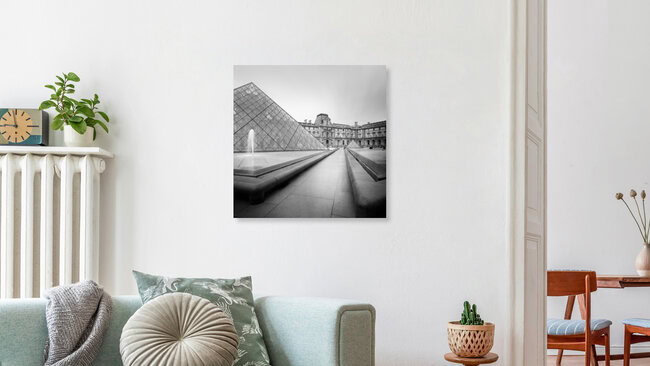 LOUVRE - PARIS, Frankreich – Fotokunst von Christian Janik als Poster oder Acrylglasbild