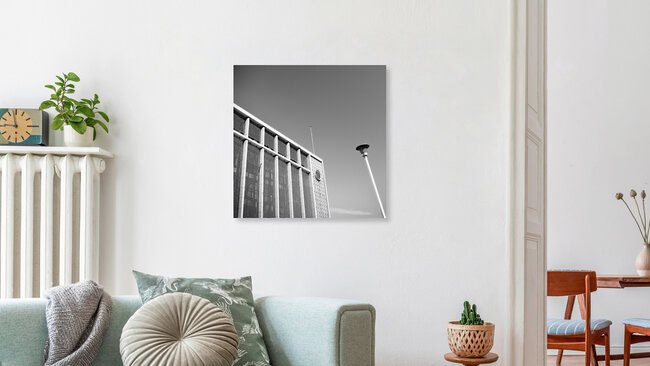 lamp post south africa (2), Südafrika – Fotokunst von Eva Stadler als Poster oder Acrylglasbild