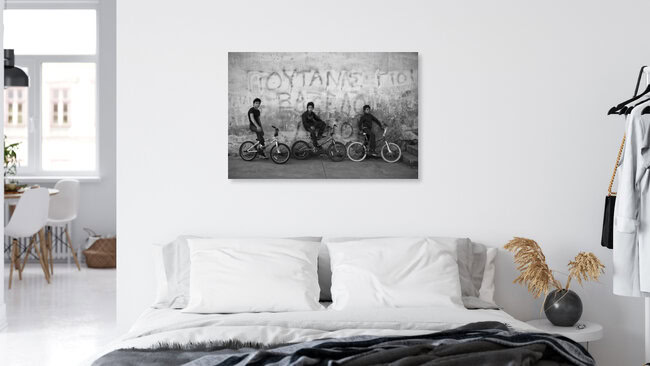 The gang, Griechenland – Fotokunst von Nasos Zovoilis als Poster oder Acrylglasbild