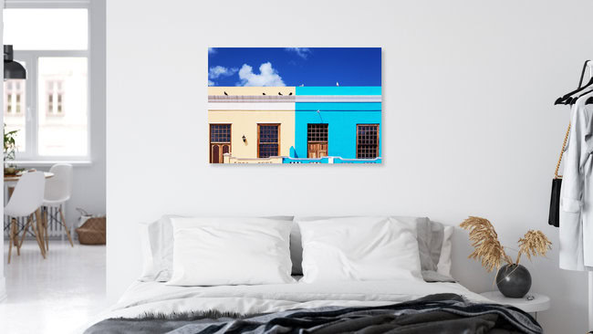 Doves in Bo-Kaap, Cape Town, Südafrika – Fotokunst von Eva Stadler als Poster oder Acrylglasbild