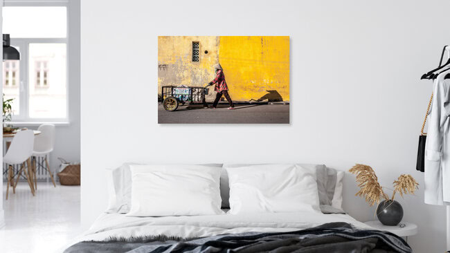Good Night, Vietnam - Worker, Vietnam – Fotokunst von Jörg Faißt als Poster oder Acrylglasbild