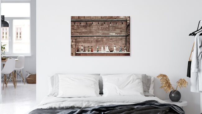 To the Red Fort, Indien – Fotokunst von Rob van Kessel als Poster oder Acrylglasbild